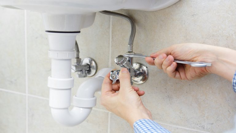 Let Plumbing Contractors in Atlanta Eliminate Those Plumbing Issues